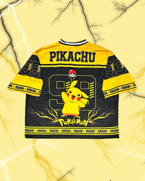 CAMISETA Modelo PIKACHU